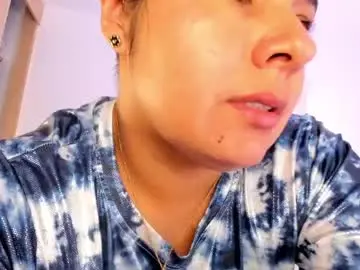 Chaturbate Sex Chat of miadanielss