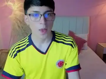 Chaturbate Live Porn of ryan_valentino