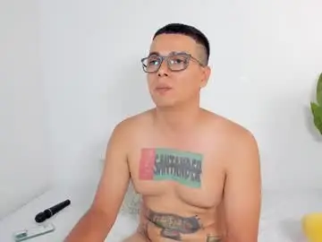 Chaturbate Adult Video Chat of sergiocamiloa_30