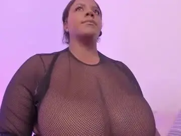 Chaturbate Live Sex Cam of sexyshantal_