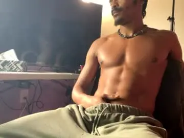 Chaturbate Live Sex of trillahung