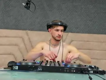 Chaturbate Free Porn Cam of axel_porn_