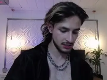 Chaturbate Best live sex cam show of axel_porn_