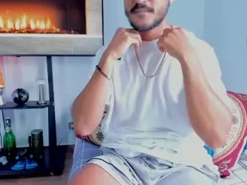 Chaturbate Free Porn Cam of david_johnson372