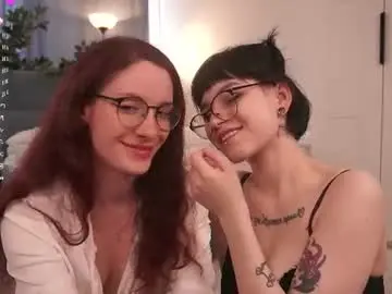 Chaturbate Watch Live Sex Cams of little_poetry