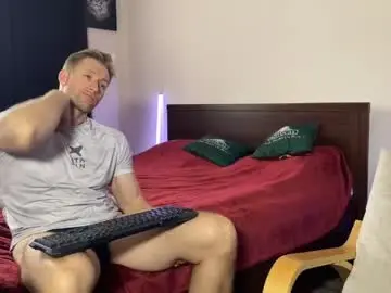 Chaturbate Free Porn Cam of marc105100