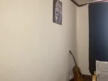 Chaturbate Watch Live Sex Cams of marc105100