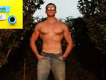 Chaturbate Live Porn of marc105100