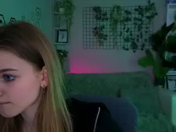 Chaturbate Live Sex Cam of prettyamyy