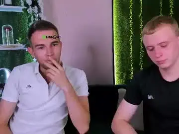 Chaturbate Live Sex Cam of rafael_bien
