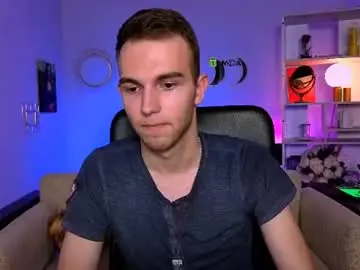 Chaturbate Live Sex Cam of emmanuel_shine