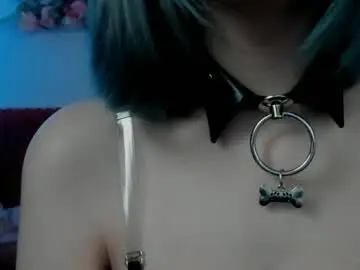 Chaturbate Live Sex Cam of sirenmystique