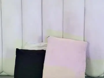 Chaturbate Best live sex cam show of ela_ebony_