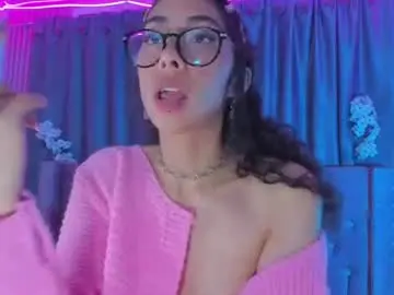 Chaturbate Free Live Porn of kiara_lovelyy