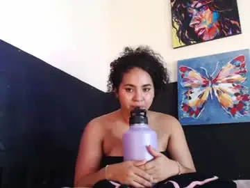 Chaturbate Sex Cam of luciana_keating