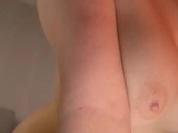 Chaturbate Live Sex Cam of bang_jang