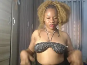 Chaturbate Live Sex of chocox_petitqueen