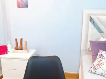 Chaturbate Adult Webcams of kyliebenson
