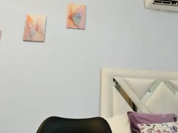 Chaturbate Watch Live Sex Cams of kyliebenson