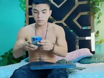 Chaturbate Free Live Porn of el_jefe32
