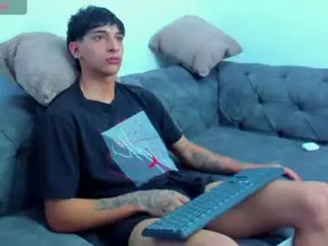 Chaturbate Adult Video Chat of kroywave