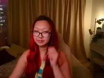 Chaturbate Live Sex Cam of marine_vact