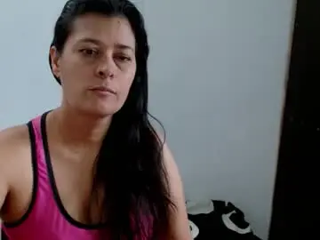Chaturbate Free Porn Cam of adriana_milf