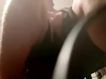 Chaturbate Free Live Porn of str8foryouguy