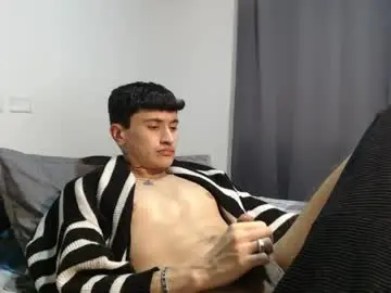 Chaturbate Free Live Porn of taylor_024
