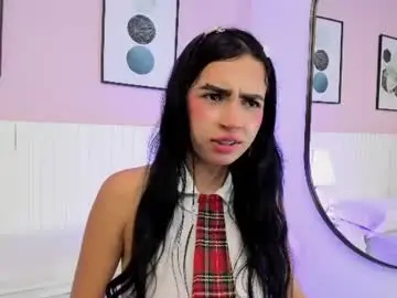 Chaturbate Free Porn Cam of myla_cute18