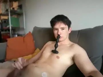 Chaturbate Best live sex cam show of ceedm91