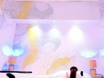 Chaturbate Live Sex Cam of tianaparker