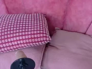 Chaturbate Live Sex of miaanderson__