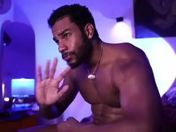 Chaturbate Free Porn Cam of jaycobortiz_