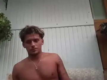 Chaturbate Adult Video Chat of roberto_twink1