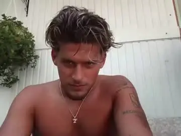 Chaturbate Adult Webcam of roberto_twink1