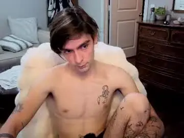 Chaturbate Nude Webcam of str8whiteboy21