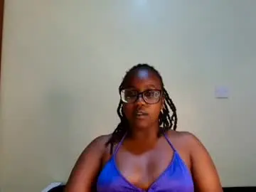 Chaturbate Live Sex Cam of elowen655796