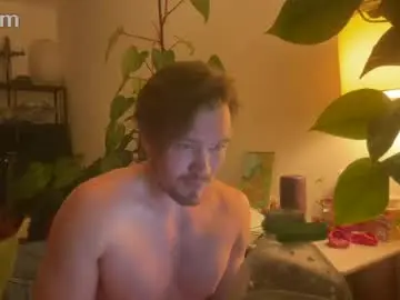 Chaturbate Live Porn of iwillfeedyoucream03