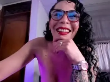 Chaturbate Live Porn of mia_velvet1
