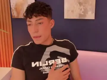 Chaturbate Adult Webcams of adann_scott