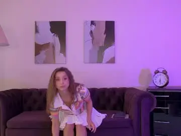 Chaturbate Nude Webcam of loravey