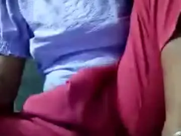 Chaturbate Live Porn of roop_sexy642