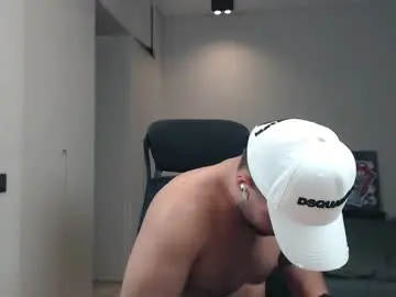 Chaturbate Sex Chat of sandro_best