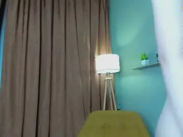 Chaturbate Live Sex Cam of blondensinful