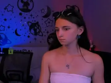 Chaturbate Adult Webcam of emilia_fly