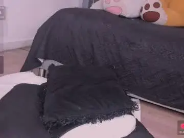 Chaturbate Live Sex Cam of _curly_girl_