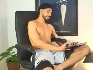 Chaturbate Sex Cam of kratoswolf