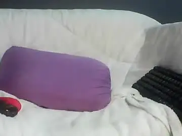Chaturbate Live Sex Cam of luvu4everxxx