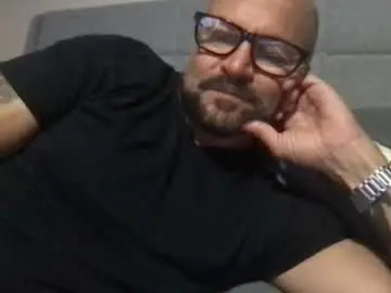 Chaturbate Sex Cam of pleasesitonmycock